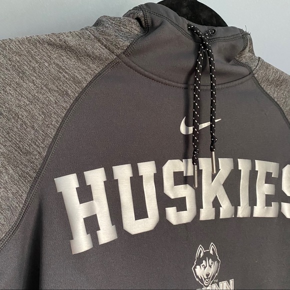 Nike University of Connecticut Therma-Fit Hoodie - Picture 13 of 16